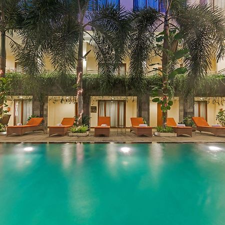 Zen Rooms Kuta Tuban Suites エクステリア 写真