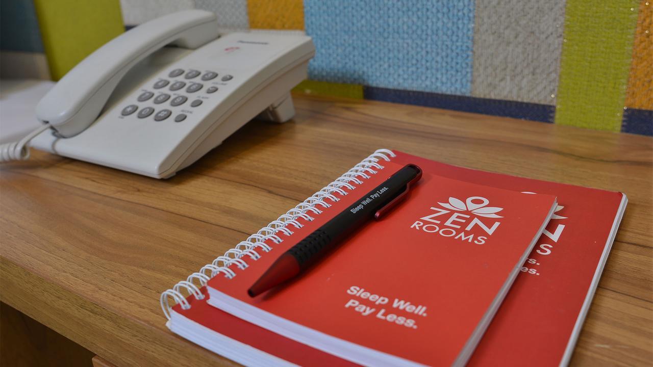 Zen Rooms Kuta Tuban Suites エクステリア 写真